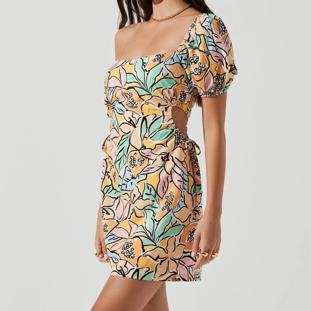 ASTR Mini Cutout Dress